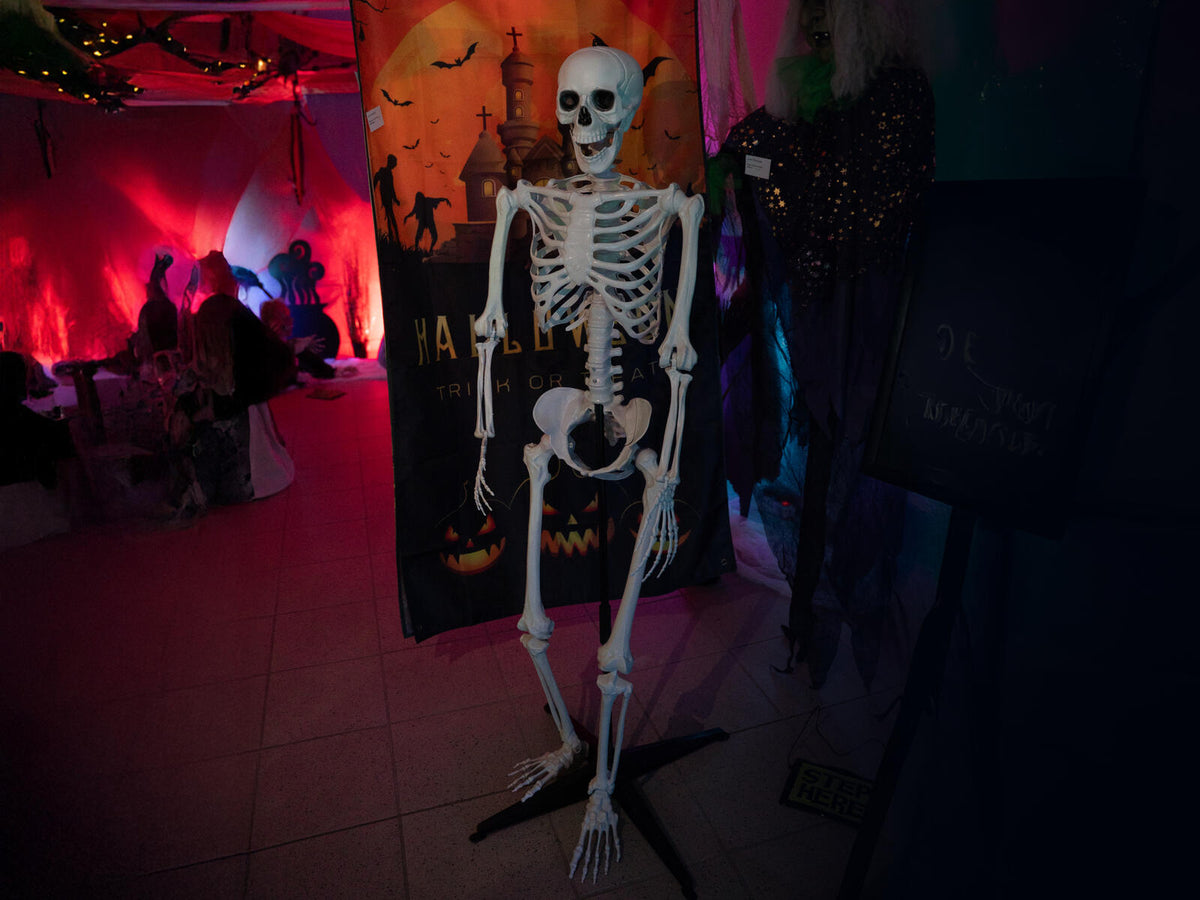 Europalms Halloween Skelett, stehend, 150 cm – Ansicht 4