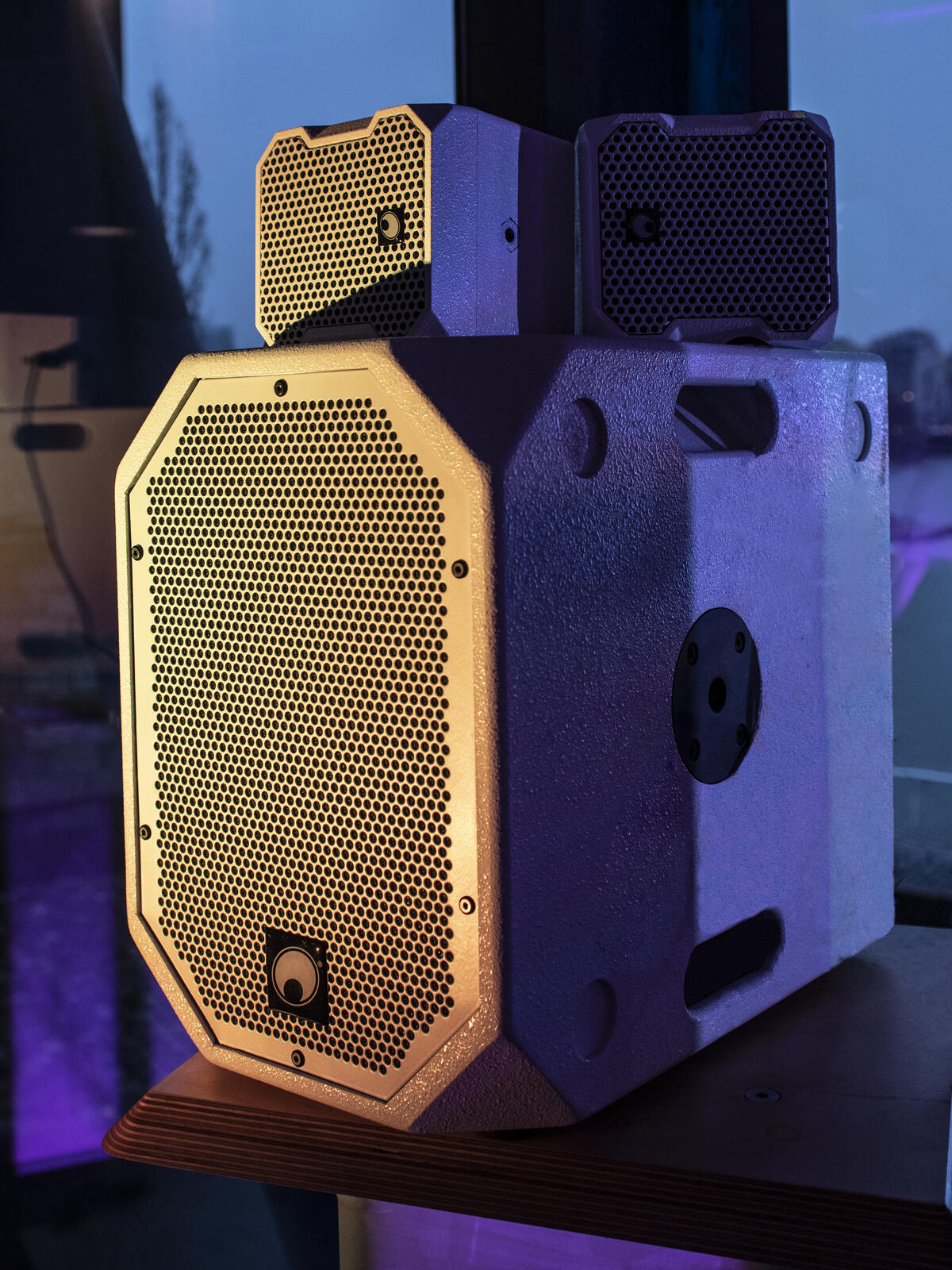 Omnitronic BOB-10A Subwoofer aktiv weiß – Ansicht 5