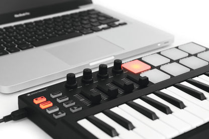 Omnitronic KEY-288 MIDI-Controller – Ansicht 3