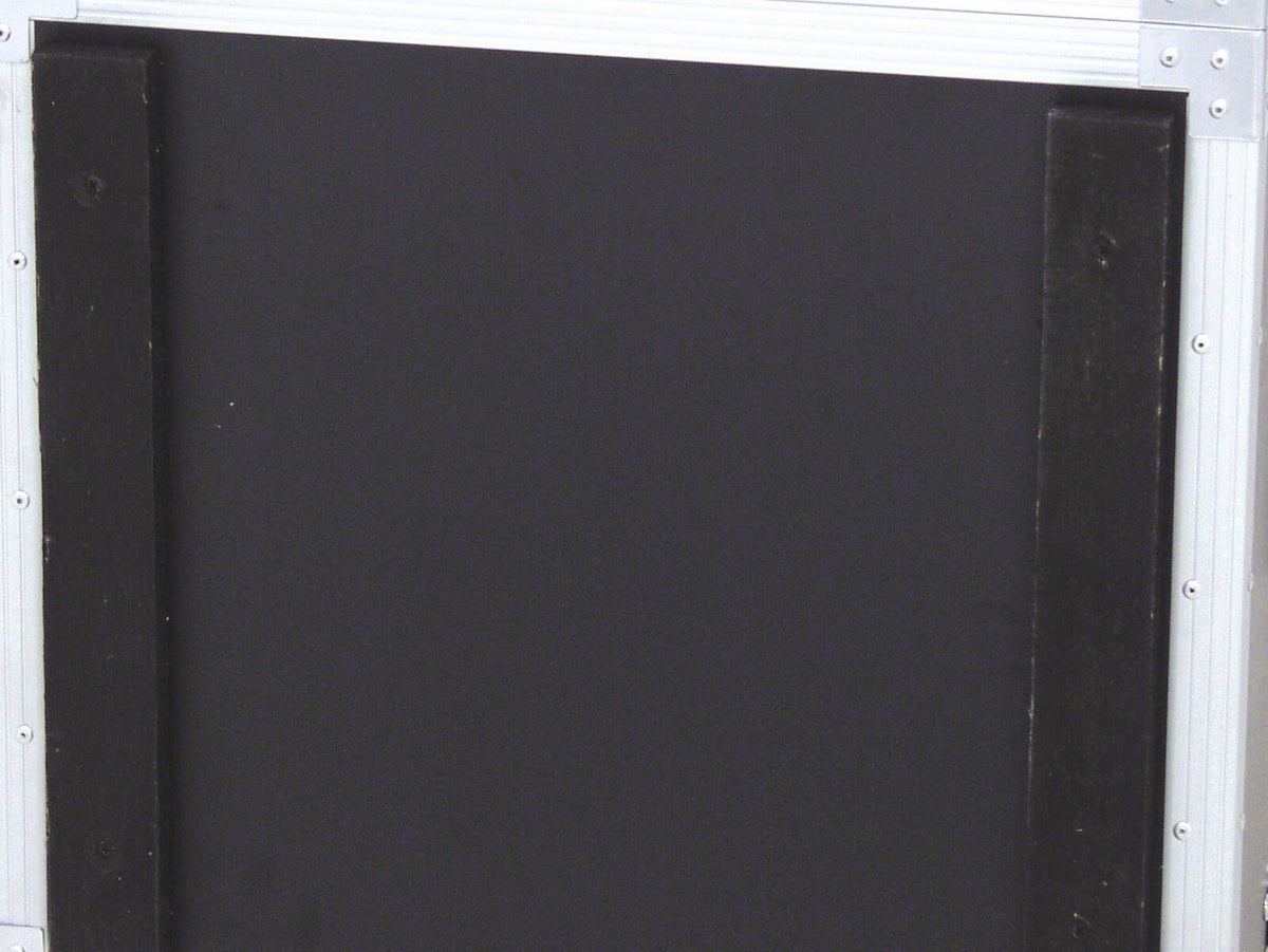 Roadinger Verstärkerrack PR-2, 6HE, 47cm tief – Ansicht 4