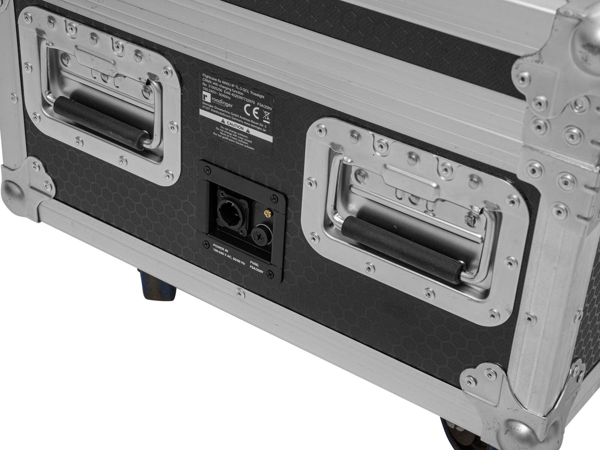 Roadinger Flightcase 6x AKKU IP TL-3 QCL Trusslight CRMX mit Ladefunktion und Rollen – Ansicht 8