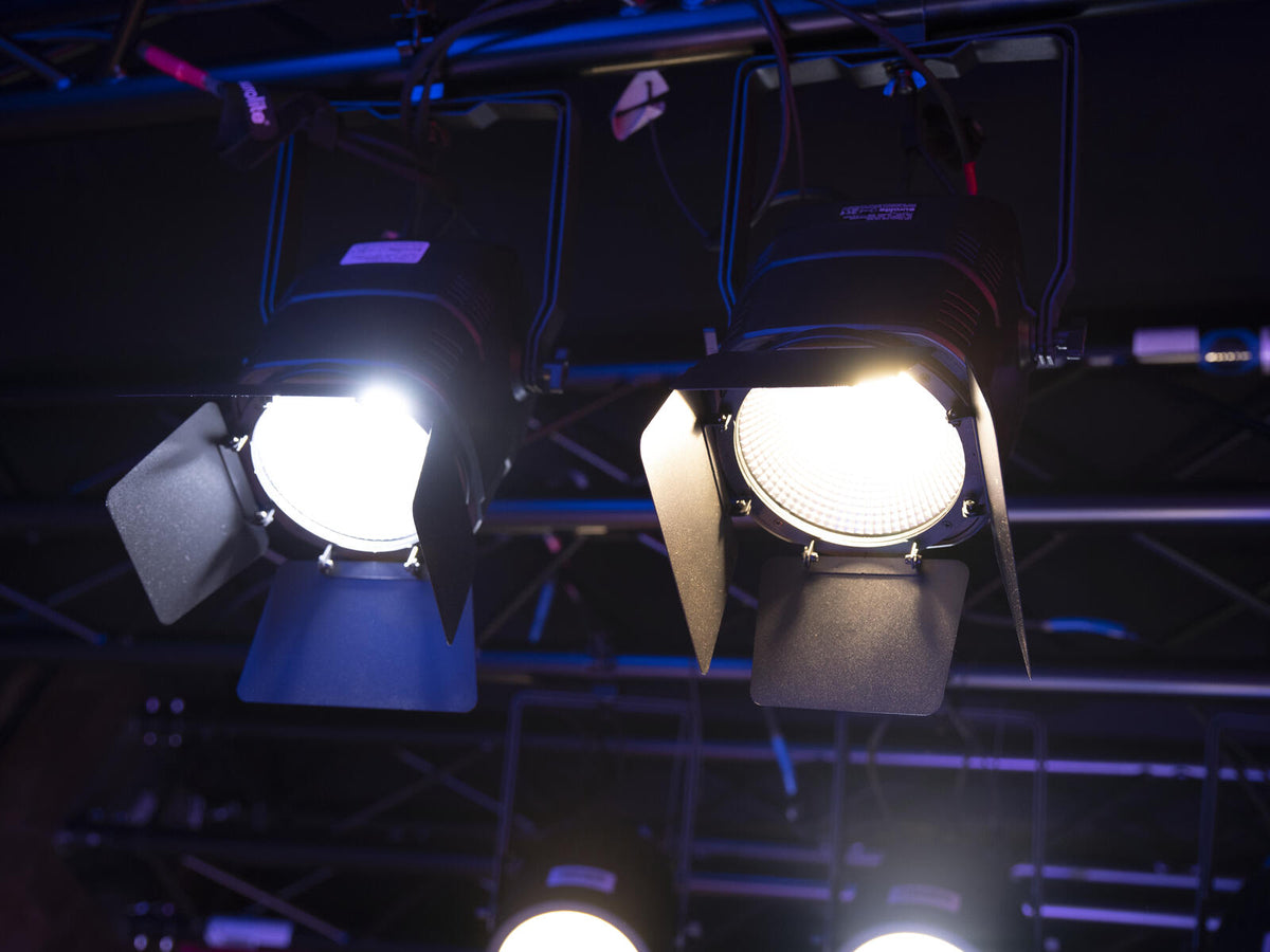 Eurolite LED Theatre COB 100 WW – Ansicht 10