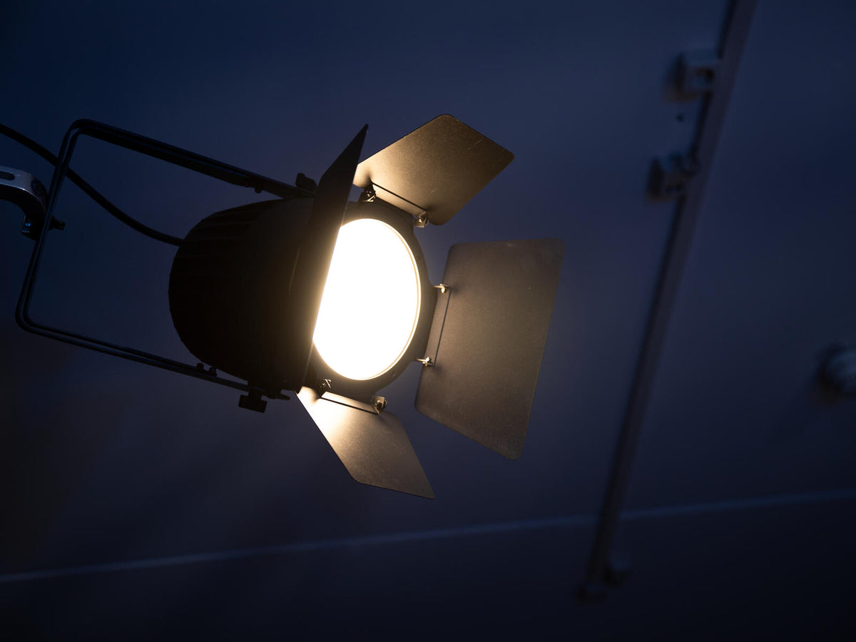 Eurolite LED Theatre COB 200 WW/CW – Ansicht 9