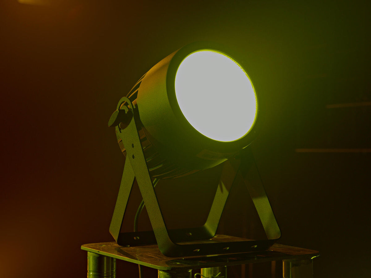 Eurolite LED Theatre COB 200 RGBAL – Ansicht 6