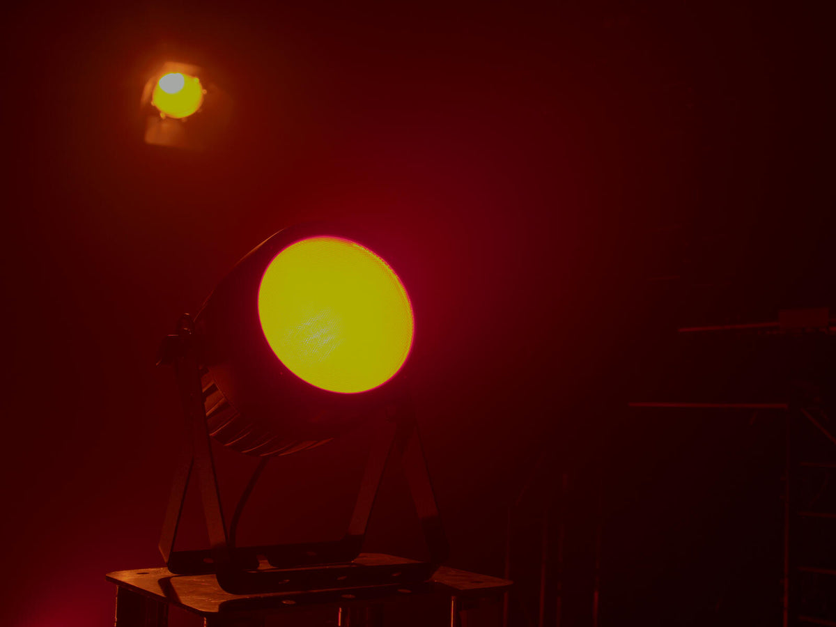 Eurolite LED Theatre COB 200 RGBAL – Ansicht 10