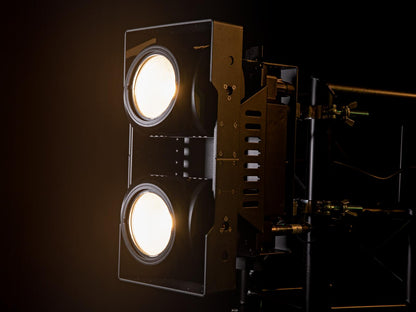 Eurolite IP Audience Blinder 2x100W LED COB WW – Ansicht 8