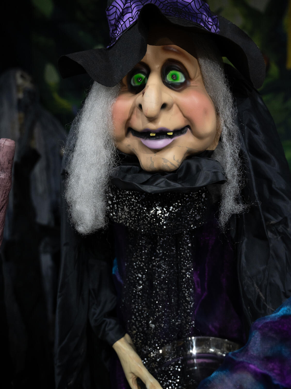 Europalms Halloween Figur Hexe Marie, animiert, 180cm – Ansicht 7